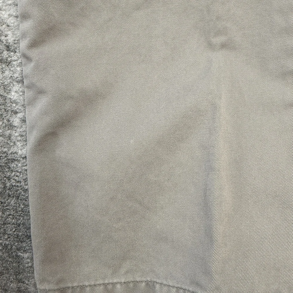 J Crew Pants Mens 33x30 (Fit 31x29) Gray Slim Fit Broken In Chino Preppy Y2K‎